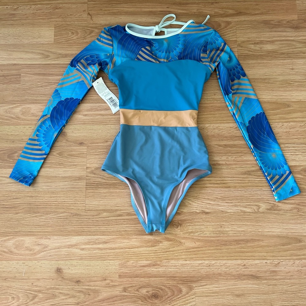 NWT Seea Hermosa Seaflowers Swimsuit XS - Picture 3 of 8